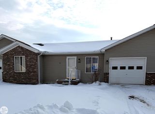 250 Huron Lane, Marine City, MI 48039