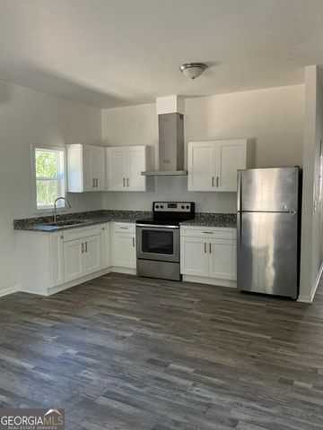 1 Sargent Tigner Street, Newnan, GA 30263