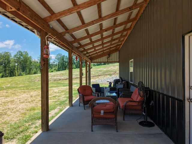 111 Adaleighs Way, Big Sandy, TN 38221