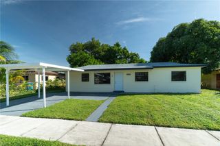 1508 NW 32nd Ave, Lauderhill, FL 33311