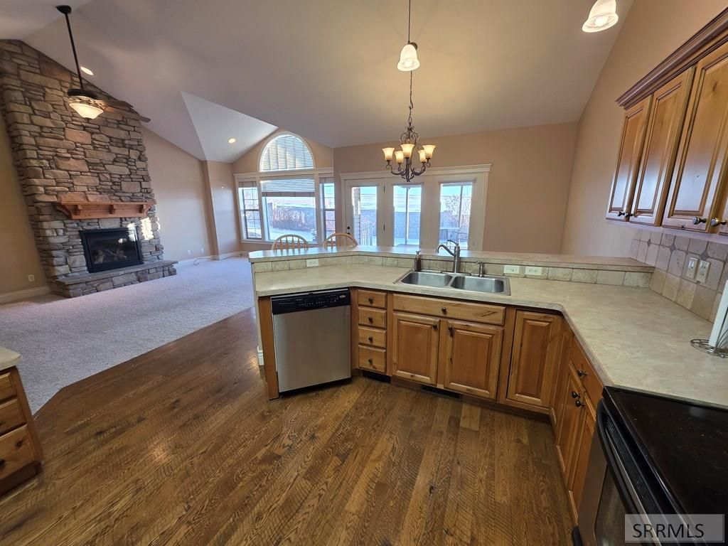 Image 13 of property listing at 326 Eagle Summit Street, Rexburg, ID 83440