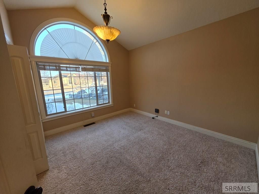 Image 19 of property listing at 326 Eagle Summit Street, Rexburg, ID 83440