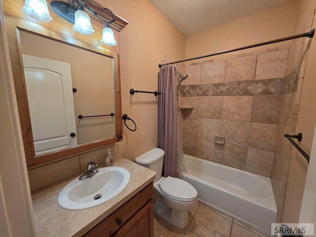 Image 22 of property listing at 326 Eagle Summit Street, Rexburg, ID 83440