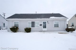 26270 Grandmont Street, Roseville, MI 48066