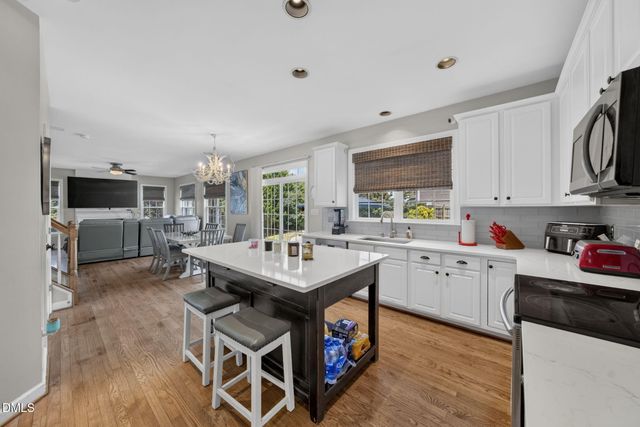 1258 Horsham Way, Apex, NC 27502