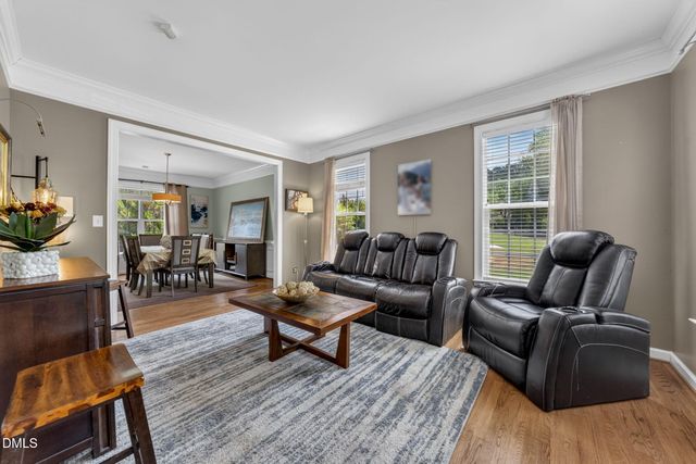 1258 Horsham Way, Apex, NC 27502