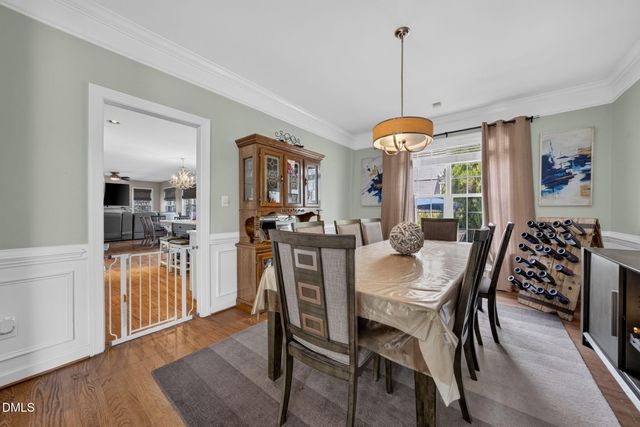 1258 Horsham Way, Apex, NC 27502