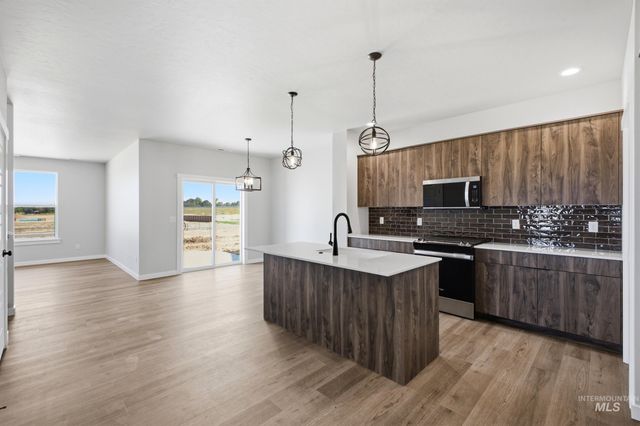 2341 W Red Jasper Dr, Kuna, ID 83634
