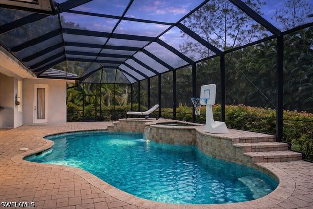 2116 Harlans RUN, Naples, FL 34105
