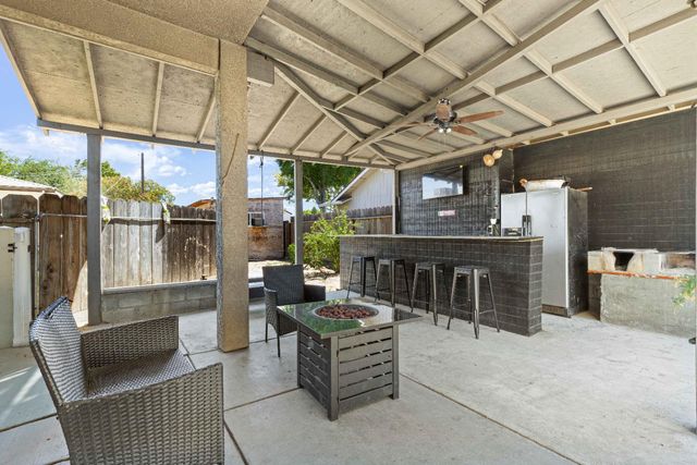 1628 Sungate Dr, Ceres, CA 95307