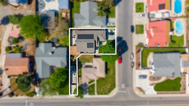 1628 Sungate Dr, Ceres, CA 95307