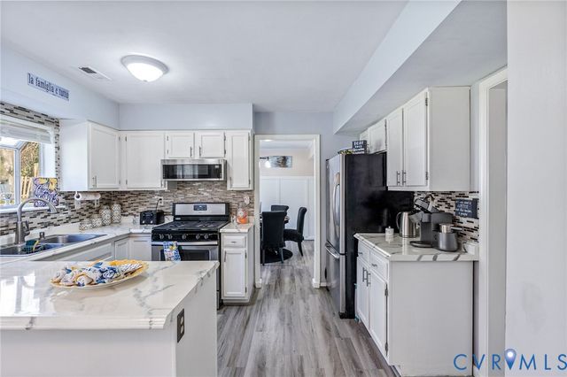 3426 Ransom Hills Ct, North Chesterfield, VA 23237