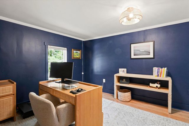 44 Beech Hill Road, Exeter, NH 03833
