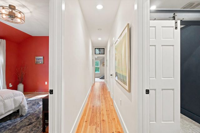 44 Beech Hill Road, Exeter, NH 03833
