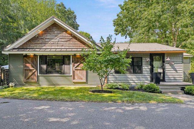 44 Beech Hill Road, Exeter, NH 03833