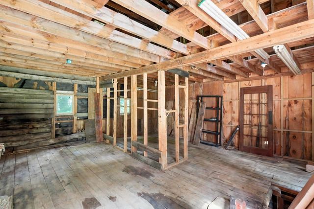 44 Beech Hill Road, Exeter, NH 03833
