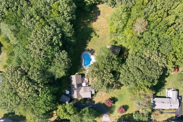 44 Beech Hill Road, Exeter, NH 03833