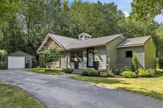 44 Beech Hill Road, Exeter, NH 03833