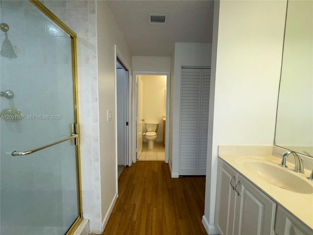 76 Ivy Road 76, Hollywood, FL 33021