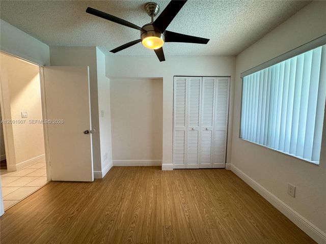 76 Ivy Road 76, Hollywood, FL 33021