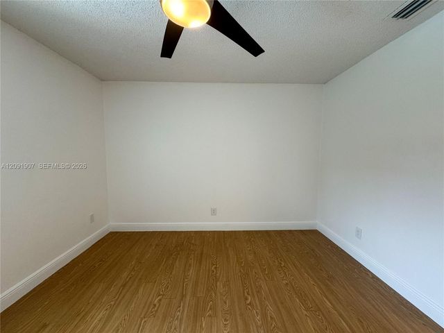 76 Ivy Road 76, Hollywood, FL 33021