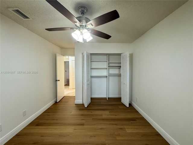 76 Ivy Road 76, Hollywood, FL 33021
