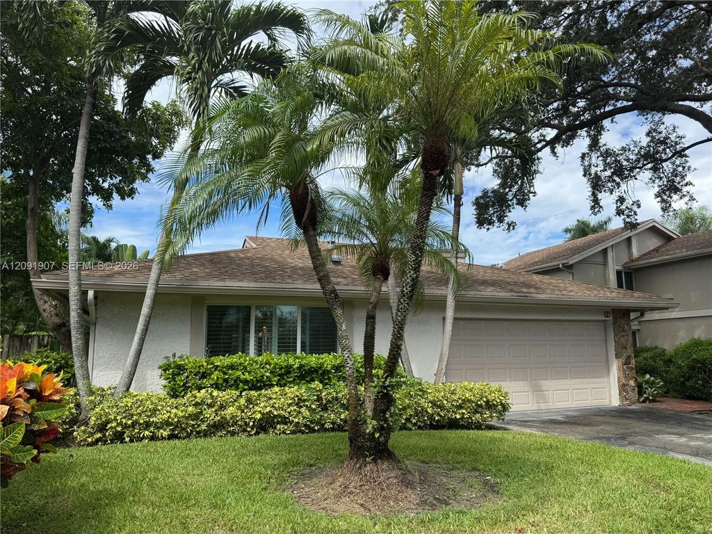 76 Ivy Road 76, Hollywood, FL 33021
