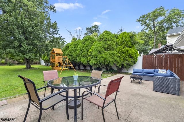 234 Howard Ave, Rochelle Park Twp., NJ 07662