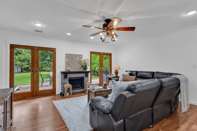 234 Howard Ave, Rochelle Park Twp., NJ 07662