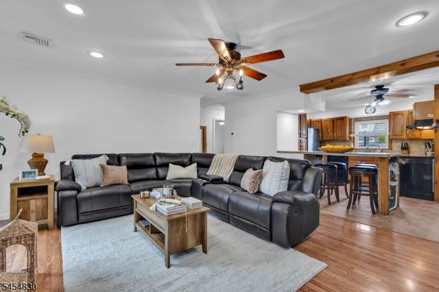 234 Howard Ave, Rochelle Park Twp., NJ 07662