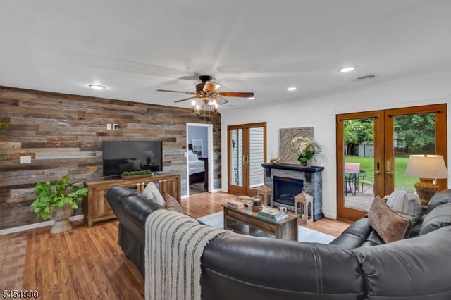 234 Howard Ave, Rochelle Park Twp., NJ 07662