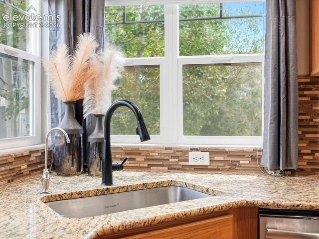 9959 Rose Leaf Court, Colorado Springs, CO 80920