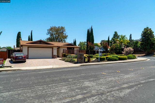 2300 Wildwood Ct, Antioch, CA 94509