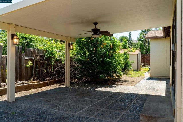 2300 Wildwood Ct, Antioch, CA 94509