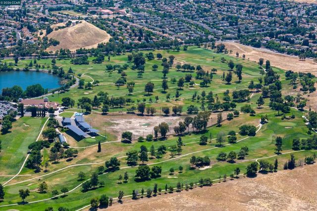 2300 Wildwood Ct, Antioch, CA 94509
