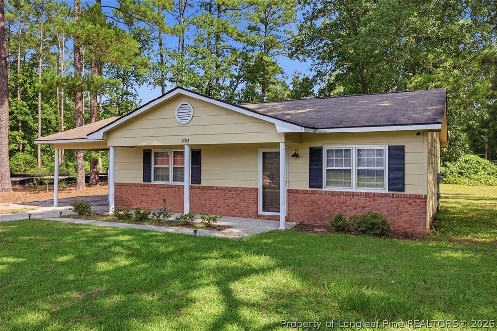 1705 Sand Hill Road, Hope Mills, NC 28348 — photo 3