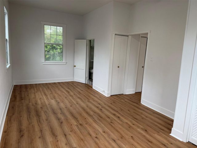 4719 Avenue R, Galveston, TX 77551