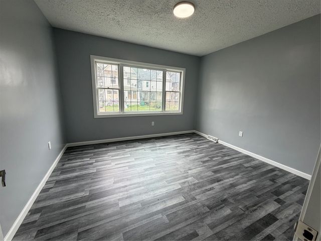 333 E 27TH Street, Erie, PA 16504