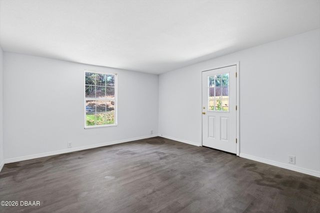 538 Brook Circle, South Daytona, FL 32119