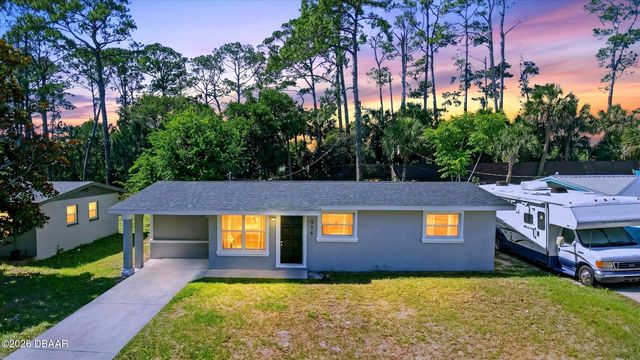 538 Brook Circle, South Daytona, FL 32119