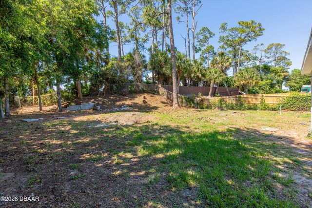 538 Brook Circle, South Daytona, FL 32119