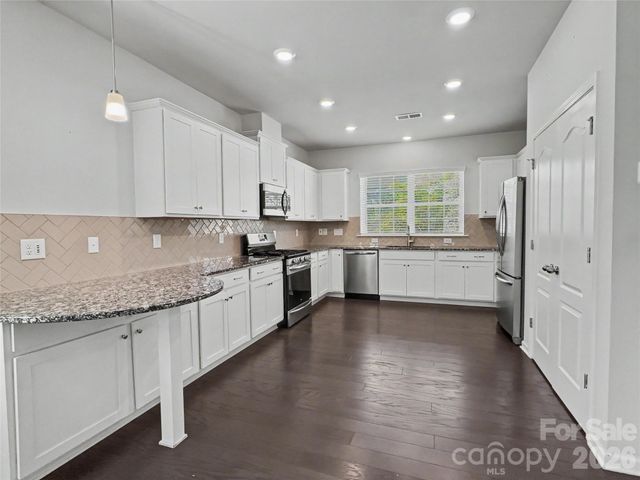 16835 Cozy Cove Road, Charlotte, NC 28278