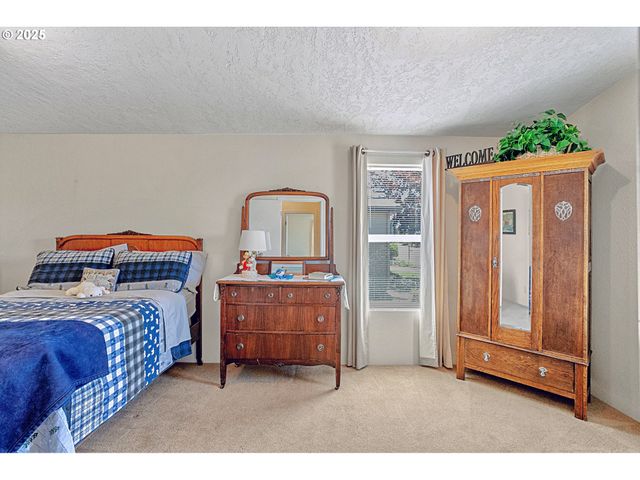 3700 BABCOCK Ln 123, Eugene, OR 97401