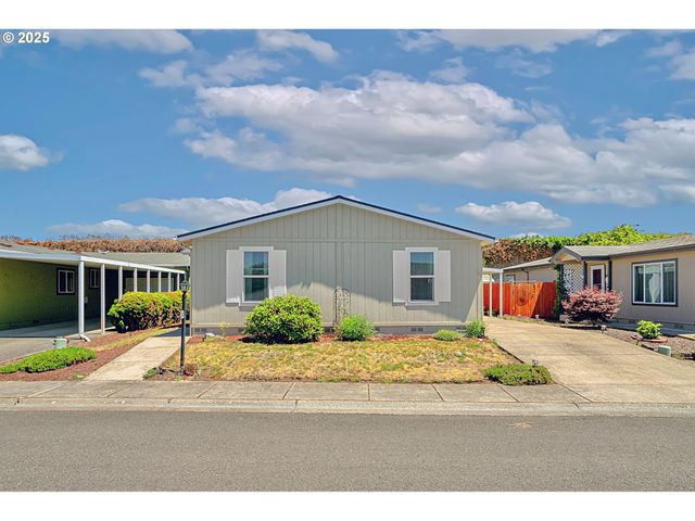 3700 BABCOCK Ln 123, Eugene, OR 97401
