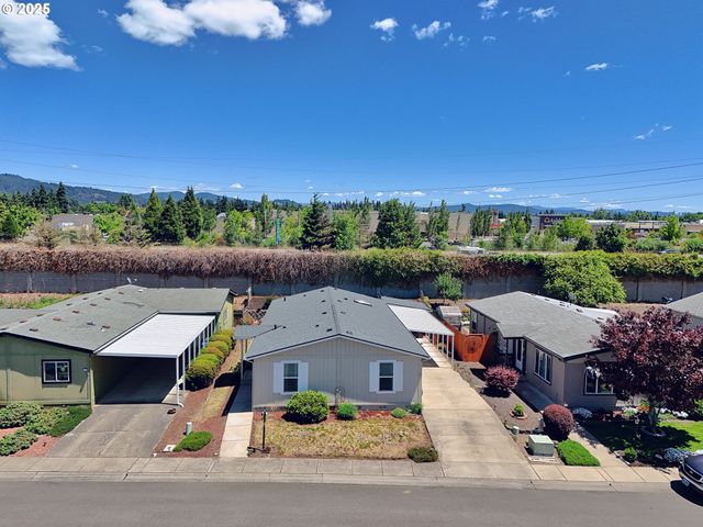3700 BABCOCK Ln 123, Eugene, OR 97401