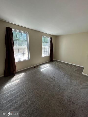 8447 BRAXTED LN, Manassas, VA 20110