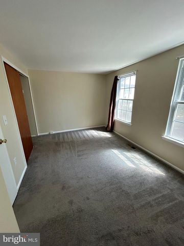 8447 BRAXTED LN, Manassas, VA 20110