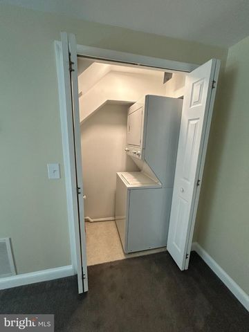 8447 BRAXTED LN, Manassas, VA 20110