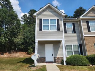 2304 Bigwood Trail, College Park, GA 30349
