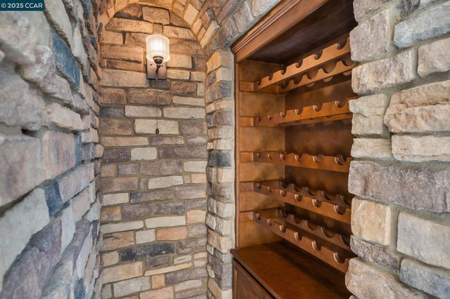 140 Angora Court, Danville, CA 94506